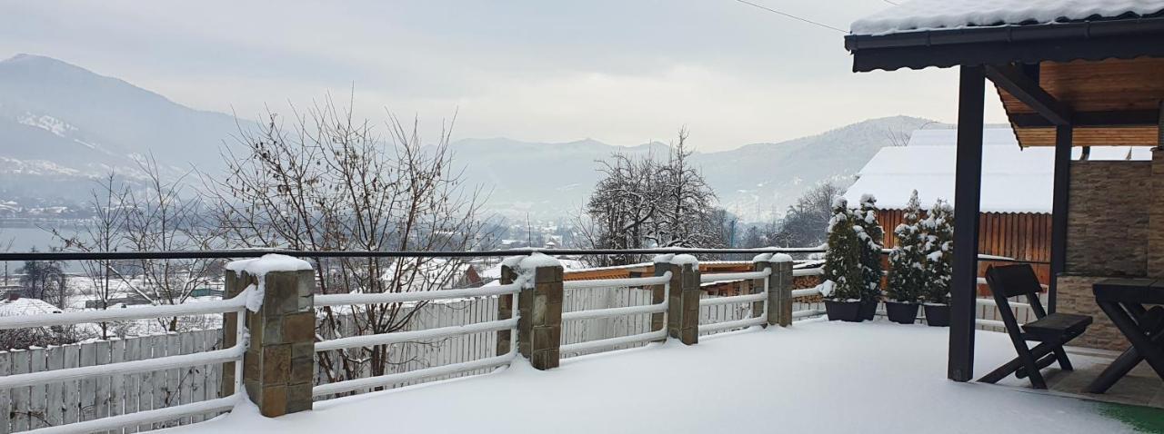 Casa Yla Villa Piatra Neamţ Exterior foto