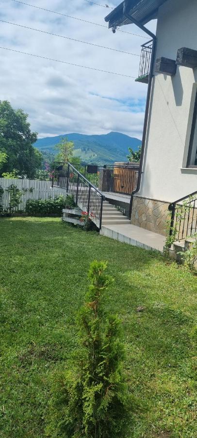 Casa Yla Villa Piatra Neamţ Exterior foto